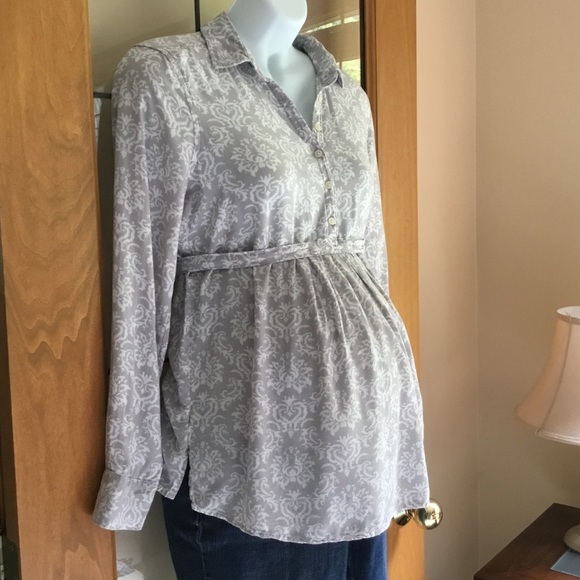 GAP Tops - Gap maternity shirt
